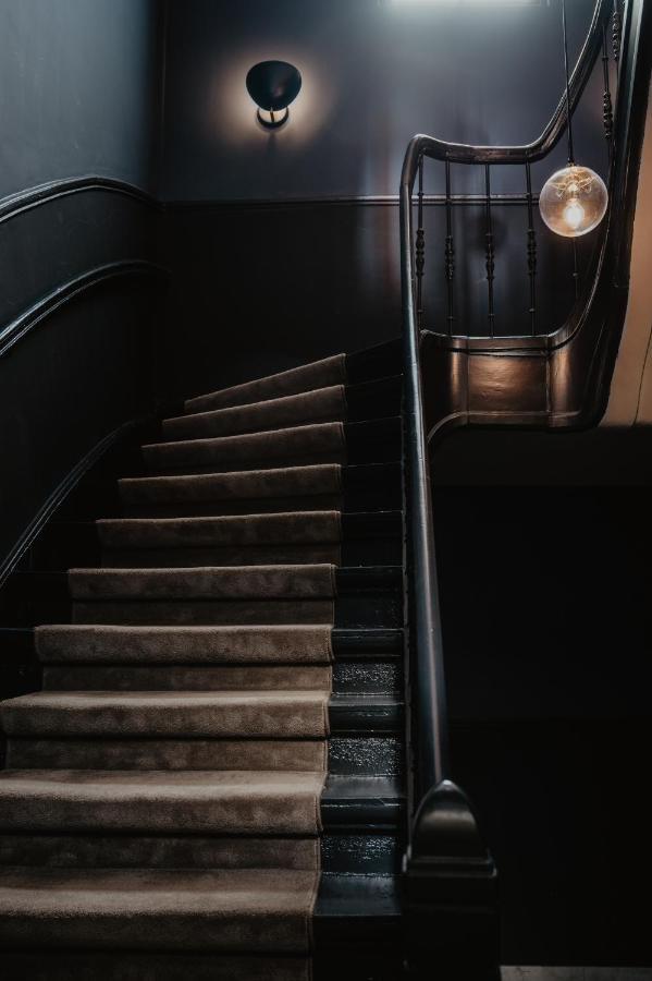 The Nox Hotel Утрехт Экстерьер фото